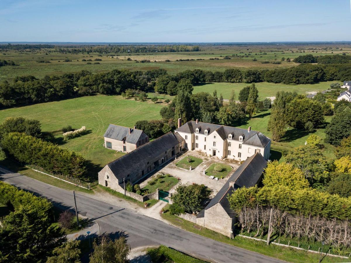 Manoir De Bel Ebat Hotel Crossac Exterior foto